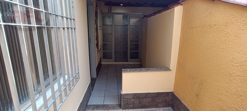 CASA TÉRREA EM VISTA ALEGRE