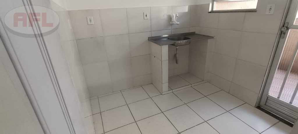 CASA DE VILA EM REALENGO