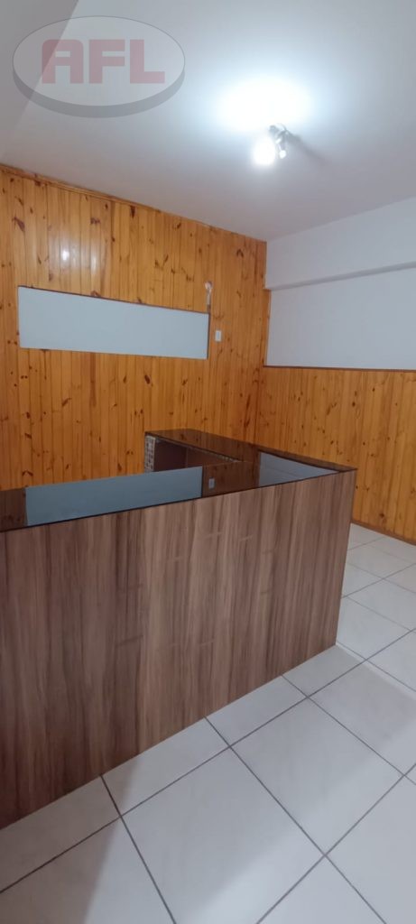 SALA COMERCIAL EM BANGU