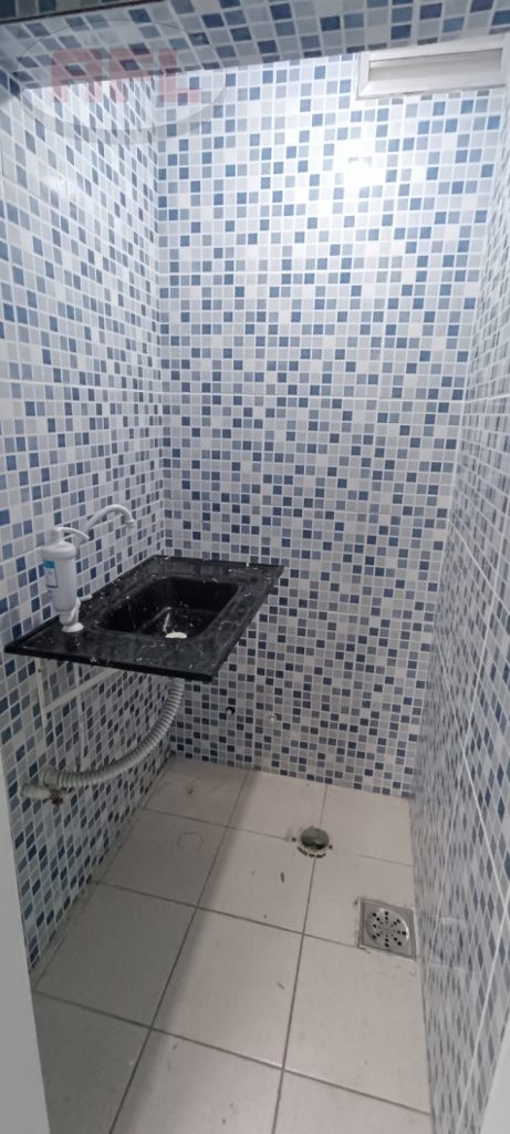 SALA COMERCIAL EM BANGU