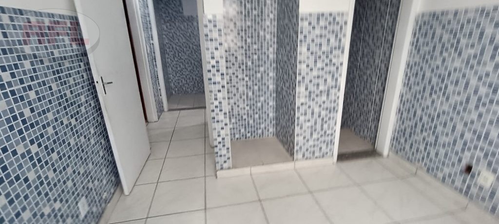 SALA COMERCIAL EM BANGU