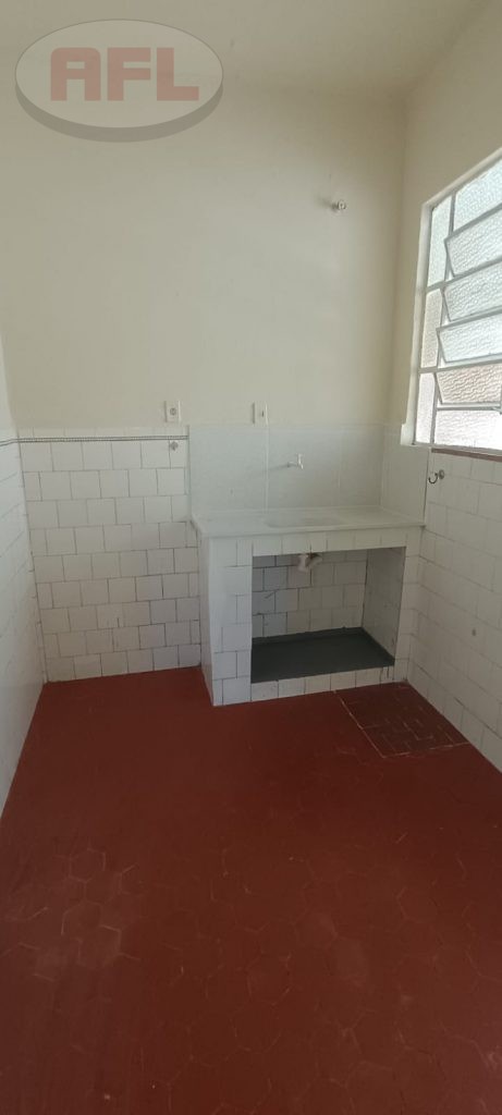 CASA DE VILA EM CORDOVIL