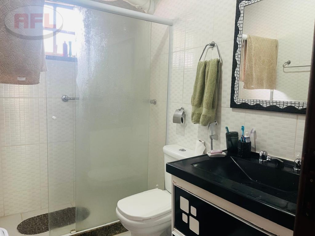 VENDE SE CASA EM GUAPIMIRIM