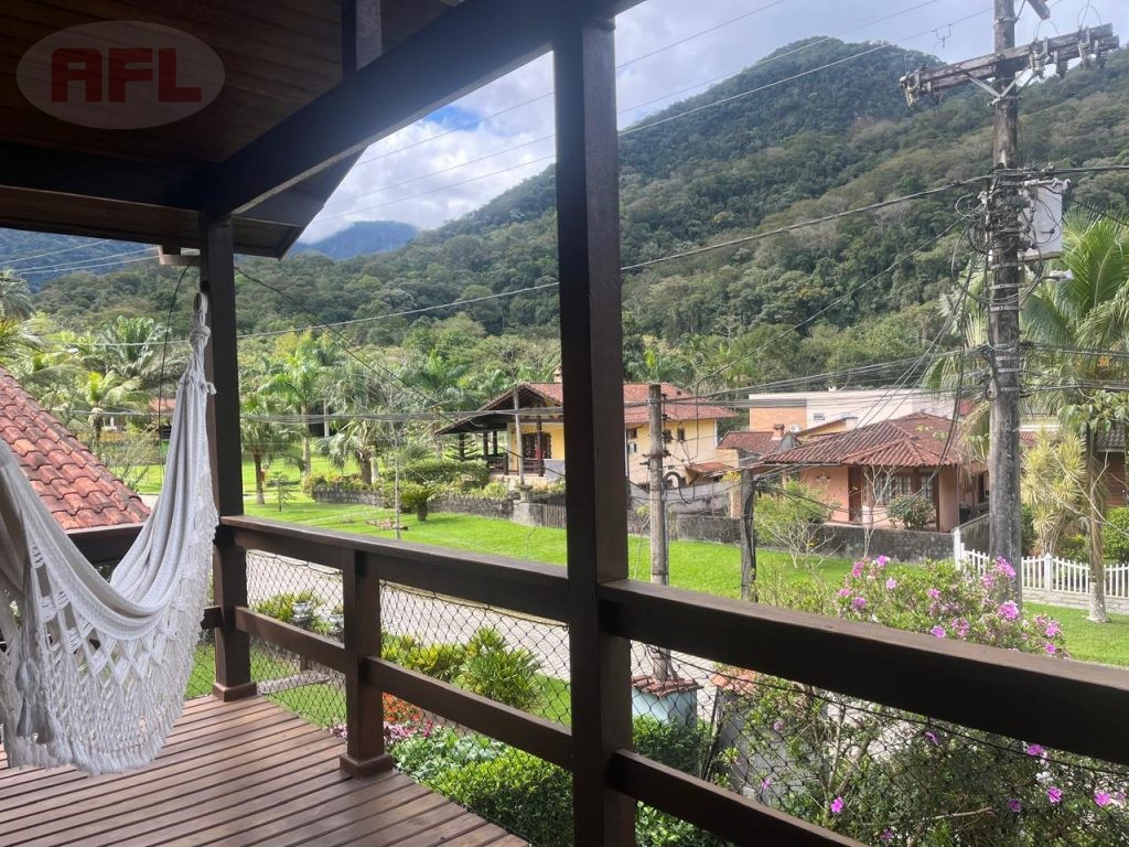 VENDE SE CASA EM GUAPIMIRIM