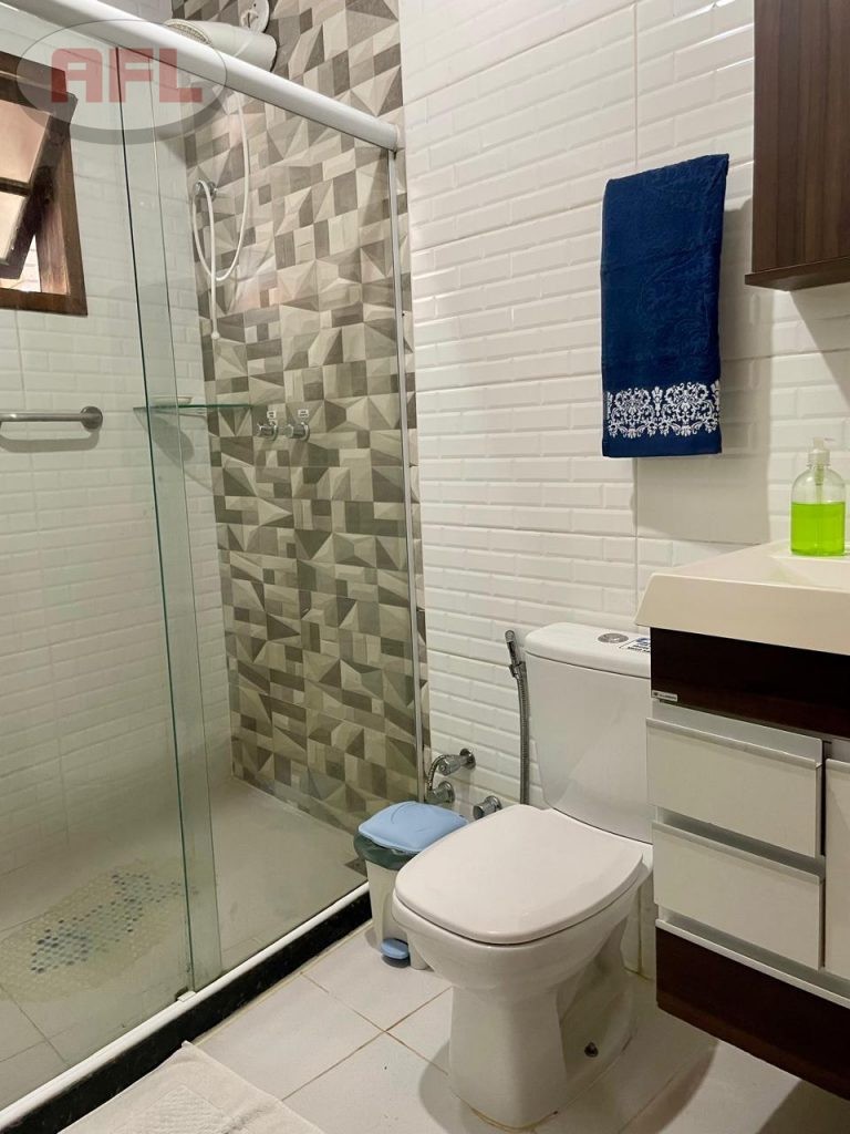 VENDE SE CASA EM GUAPIMIRIM