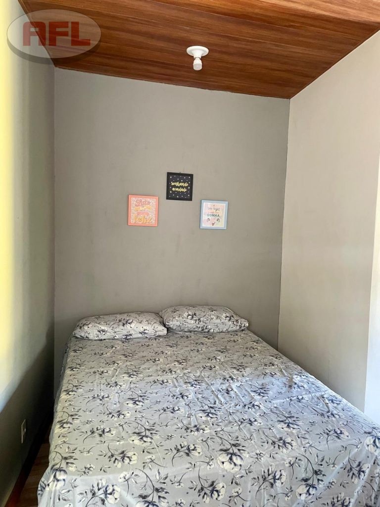 VENDE SE CASA EM GUAPIMIRIM