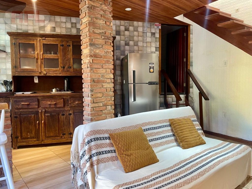 VENDE SE CASA EM GUAPIMIRIM