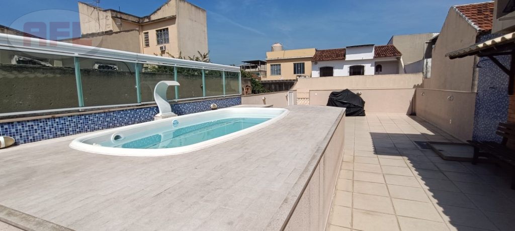 CASA EM VISTA ALEGRE