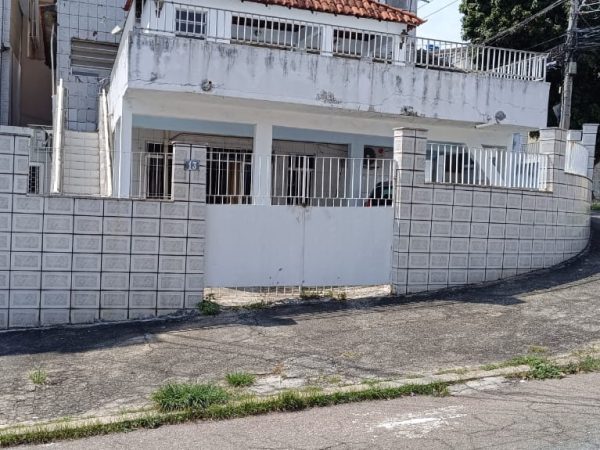 CASA EM VISTA ALEGRE