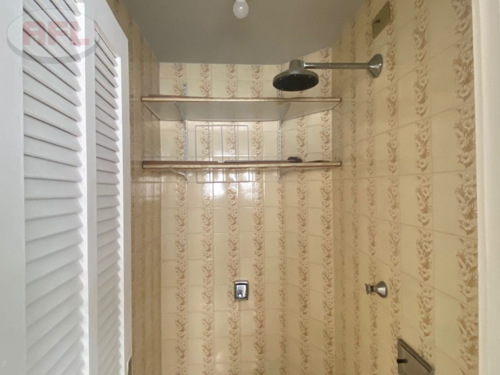 APARTAMENTO EM VISTA ALEGRE