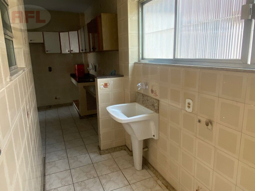 APARTAMENTO EM VISTA ALEGRE
