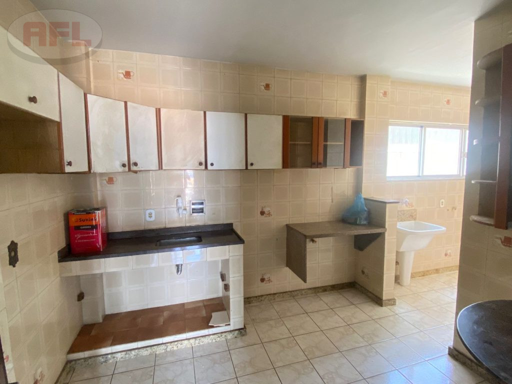 APARTAMENTO EM VISTA ALEGRE