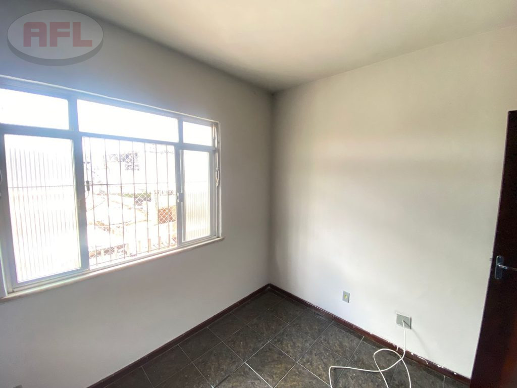 APARTAMENTO EM VISTA ALEGRE