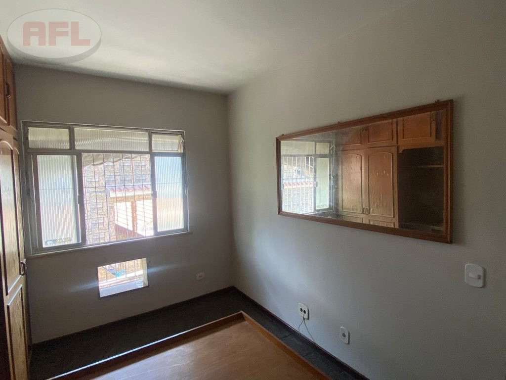 APARTAMENTO EM VISTA ALEGRE