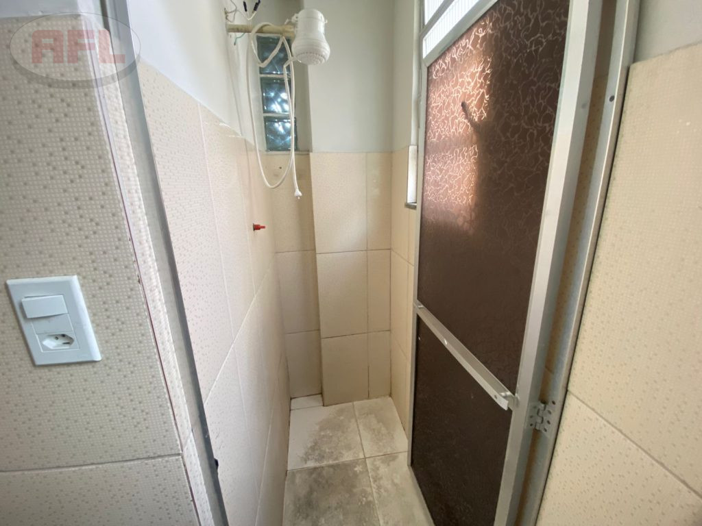 CASA TÉRREA EM VISTA ALEGRE