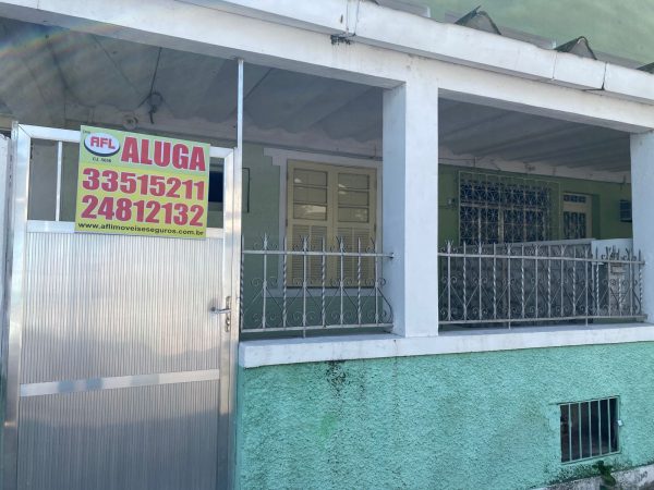 CASA TÉRREA EM VISTA ALEGRE