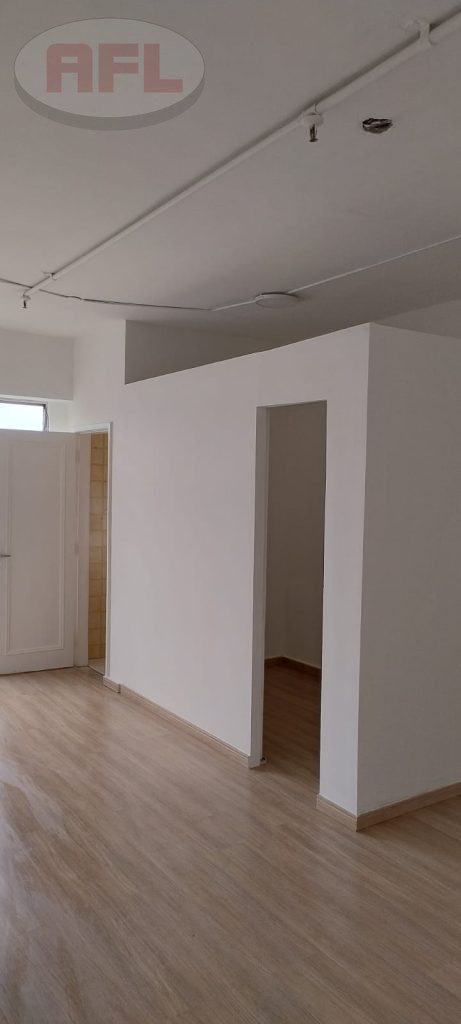 SALA COMERCIAL EM BONSUCESSO