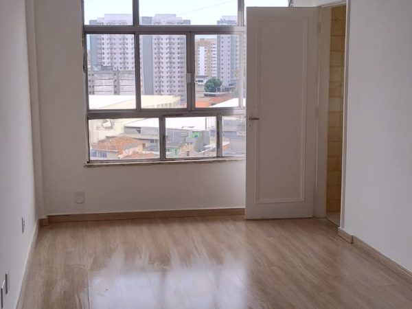 SALA COMERCIAL EM BONSUCESSO