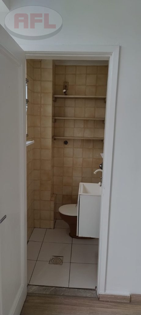 SALA COMERCIAL EM BONSUCESSO