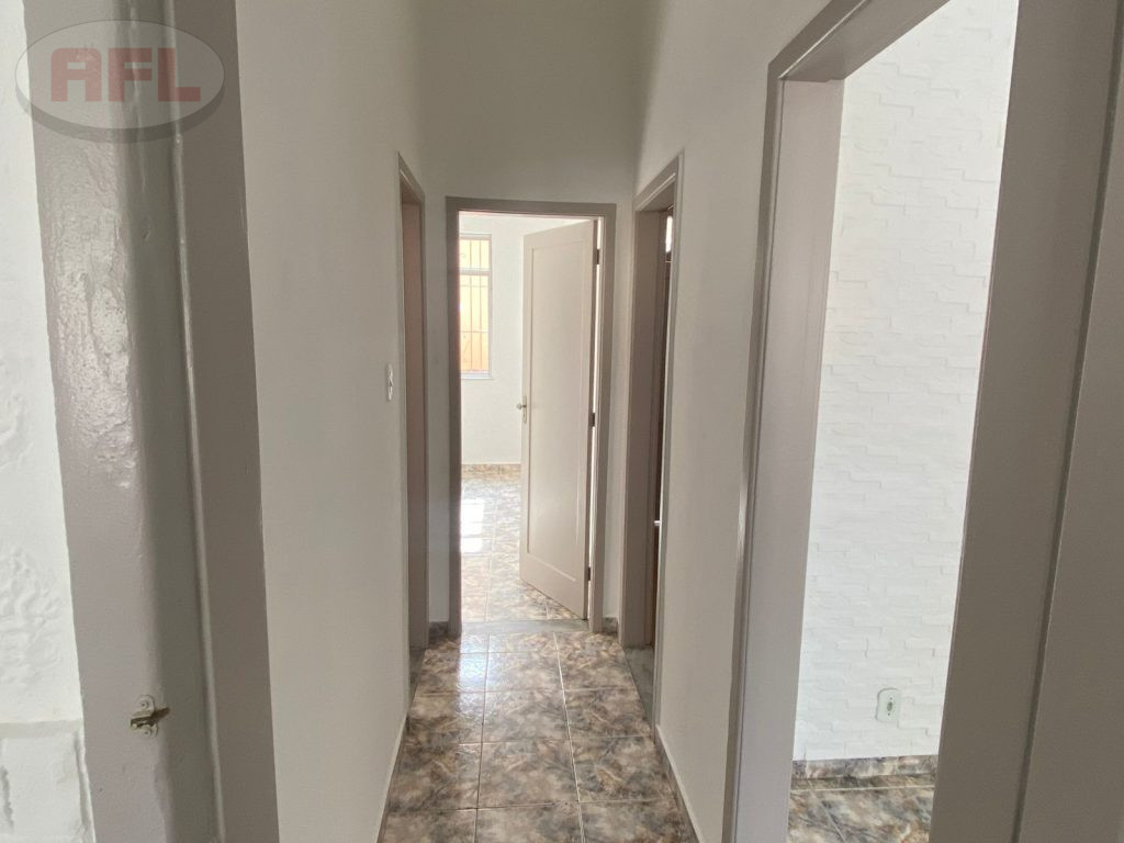 CASA TÉRREA EM VISTA ALEGRE