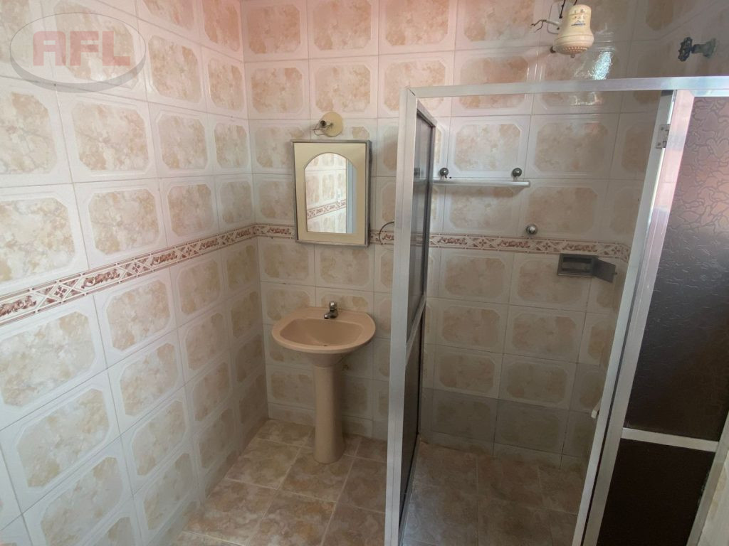 CASA TÉRREA EM VISTA ALEGRE