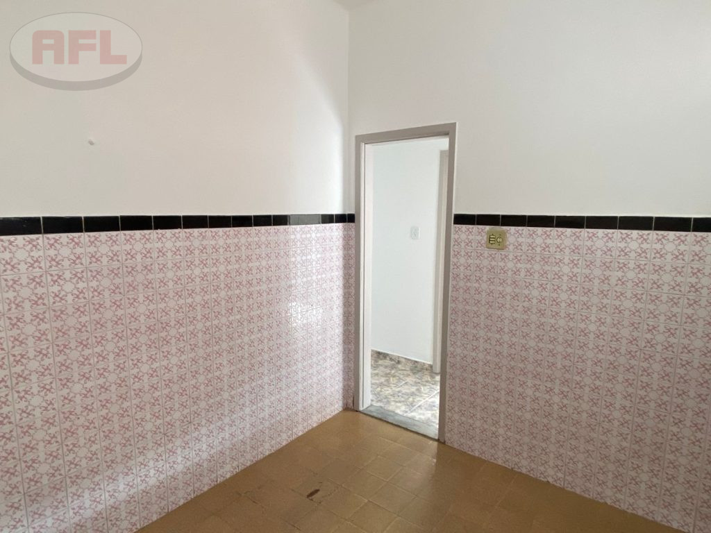 CASA TÉRREA EM VISTA ALEGRE