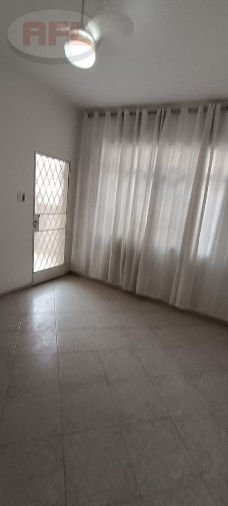 CASA EM VISTA ALEGRE