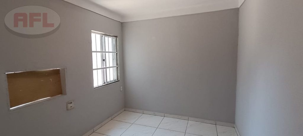 CASA NA VILA DA PENHA