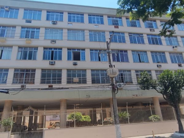 APARTAMENTO NO MEIER