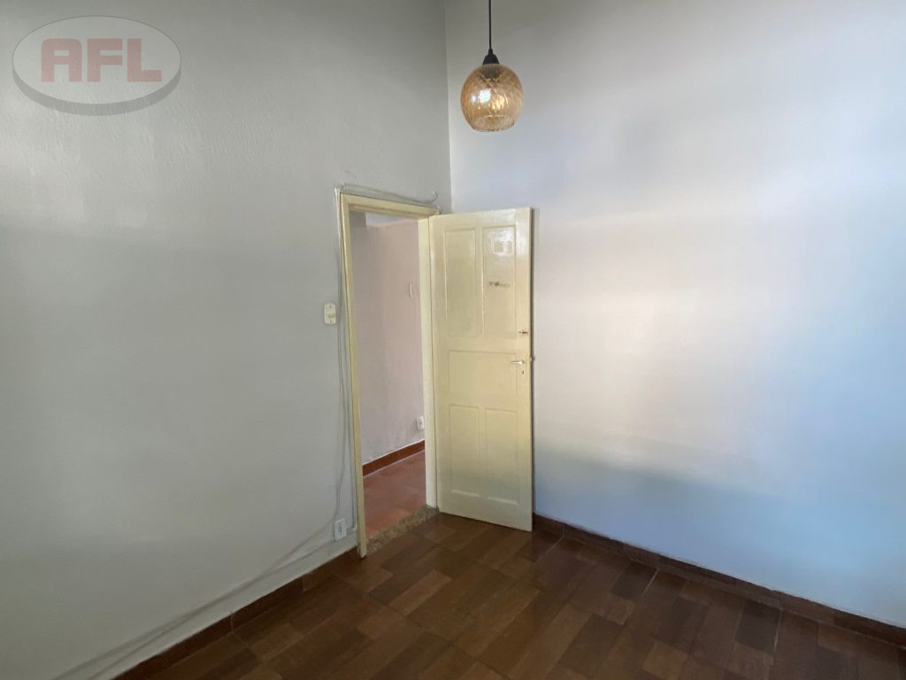 CASA TÉRREA EM VISTA ALEGRE