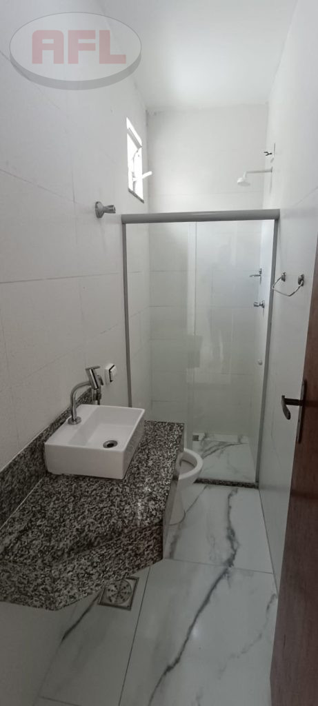 APARTAMENTO EM VISTA ALEGRE