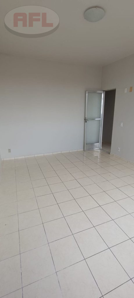 APARTAMENTO EM VISTA ALEGRE PROXIMO A LONA CULTURAL