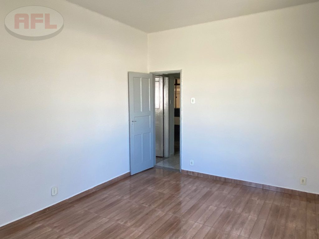 APARTAMENTO EM VISTA ALEGRE