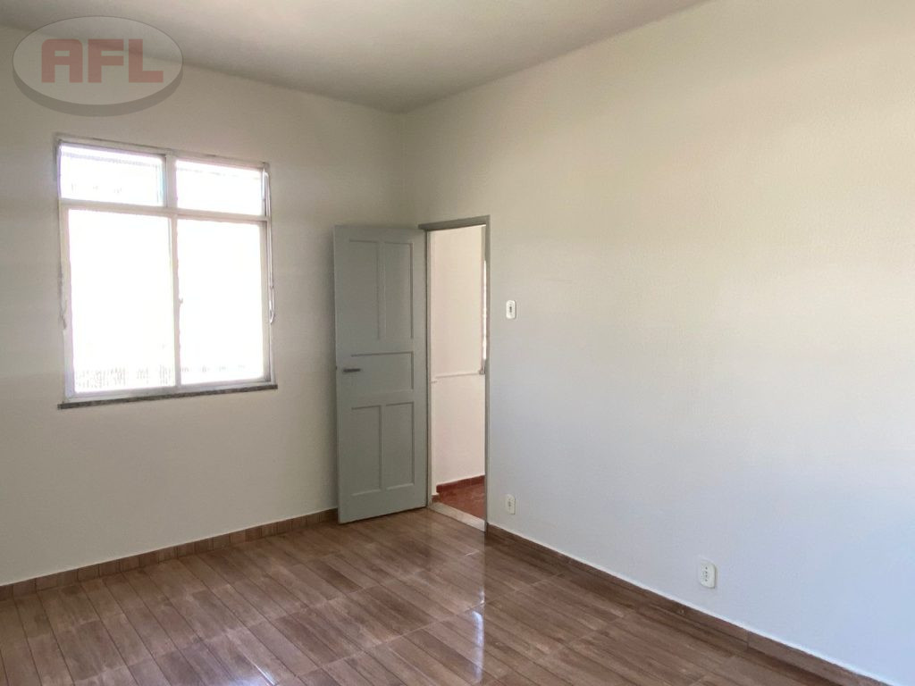 APARTAMENTO EM VISTA ALEGRE