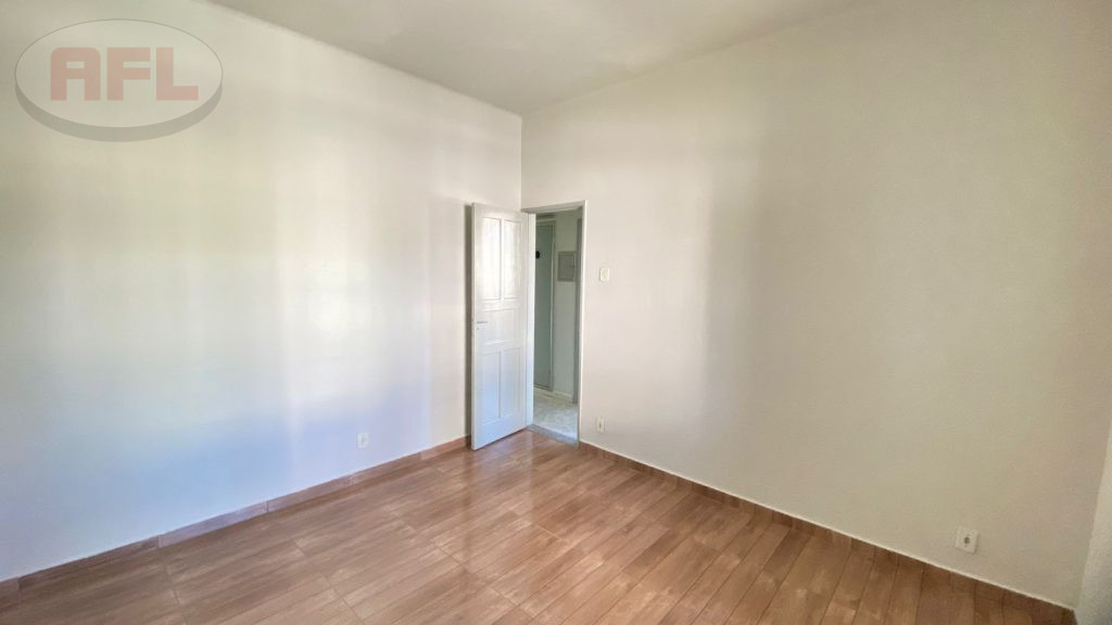 APARTAMENTO EM VISTA ALEGRE