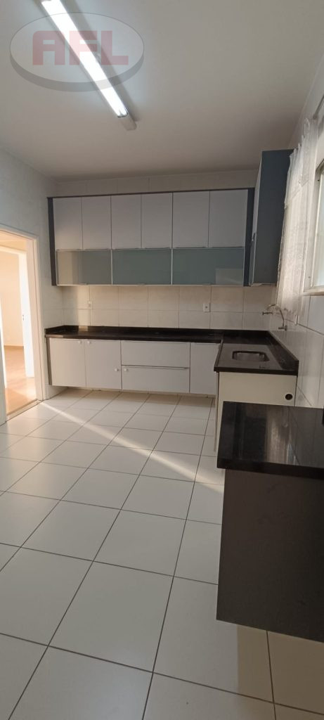 APARTAMENTO EM VISTA ALEGRE