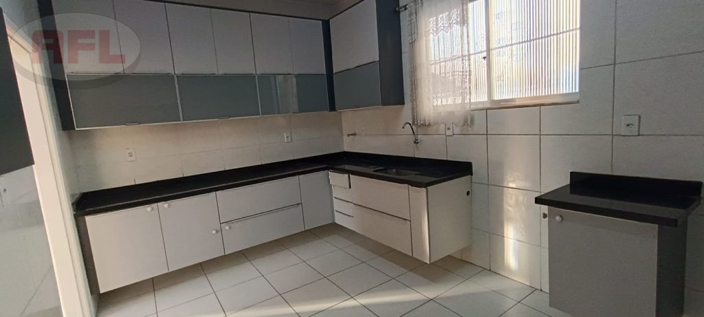 APARTAMENTO EM VISTA ALEGRE