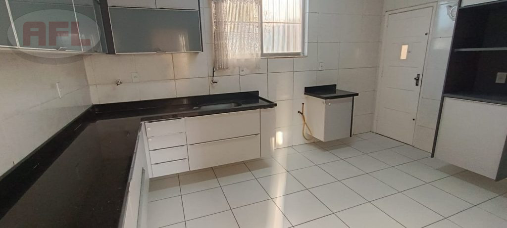 APARTAMENTO EM VISTA ALEGRE