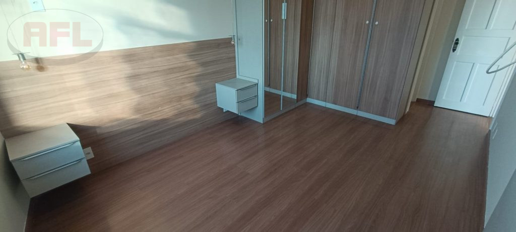 APARTAMENTO EM VISTA ALEGRE