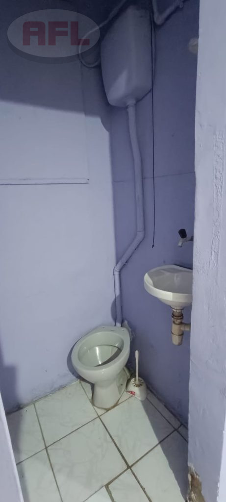 LOJA EM CORDOVIL