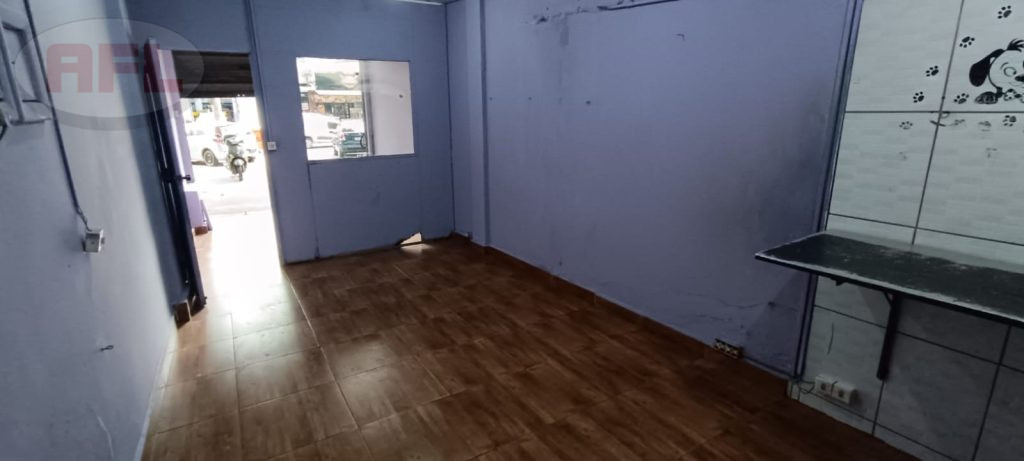 LOJA EM CORDOVIL
