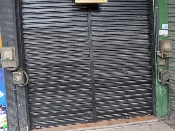 LOJA EM CORDOVIL