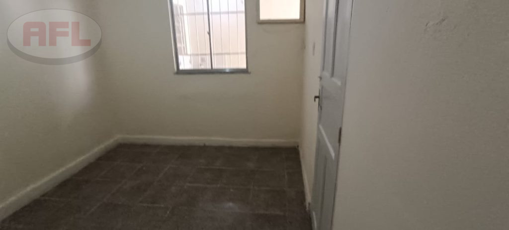 CASA TÉRREA EM CORDOVIL