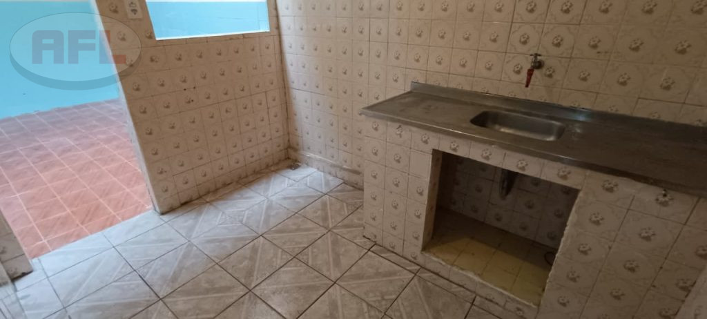 CASA TÉRREA EM CORDOVIL