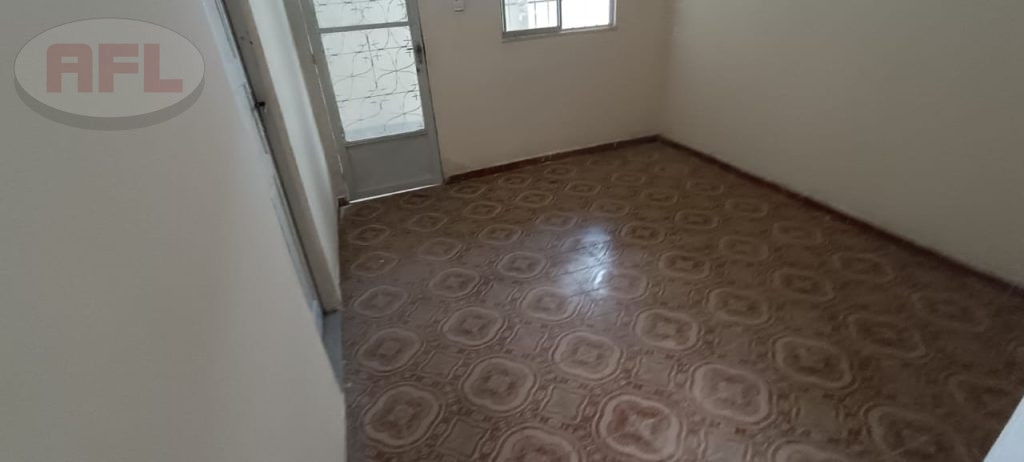 CASA TÉRREA EM CORDOVIL