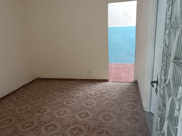 CASA TÉRREA EM CORDOVIL
