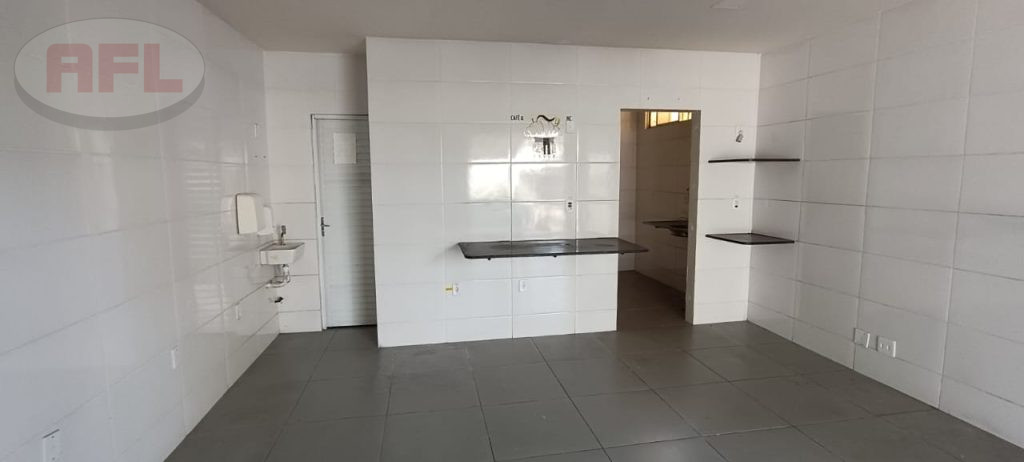 LOJA EM CORDOVIL