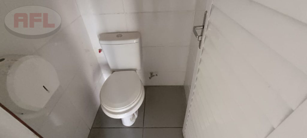 LOJA EM CORDOVIL