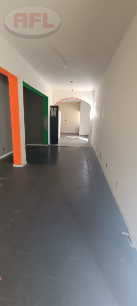 LOJA EM CORDOVIL