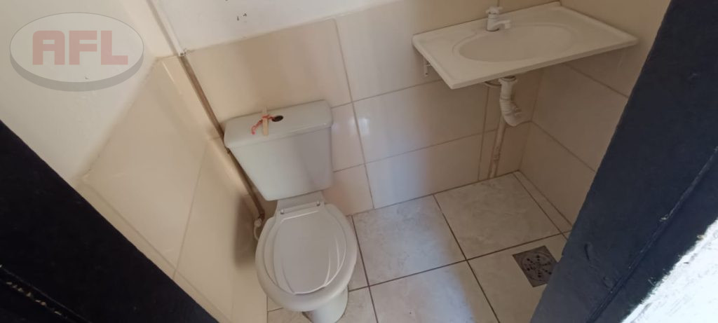 LOJA EM CORDOVIL
